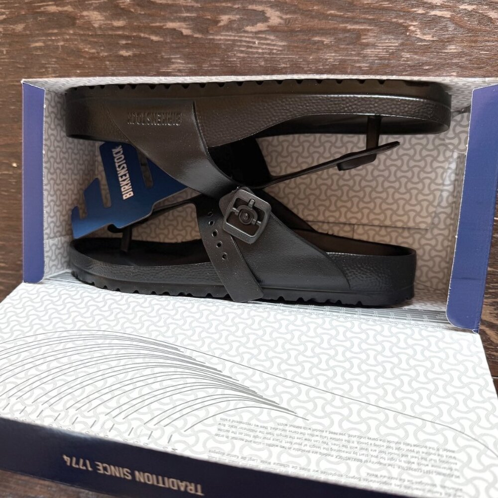 Brand new in box Birkenstock Gizeh EVA sz. 10